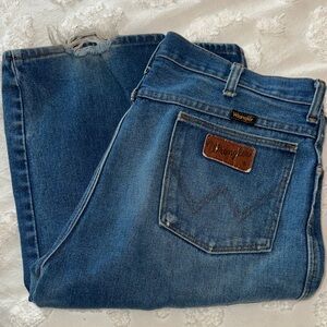 Wrangler Men's Straight Jeans in Classic Blue